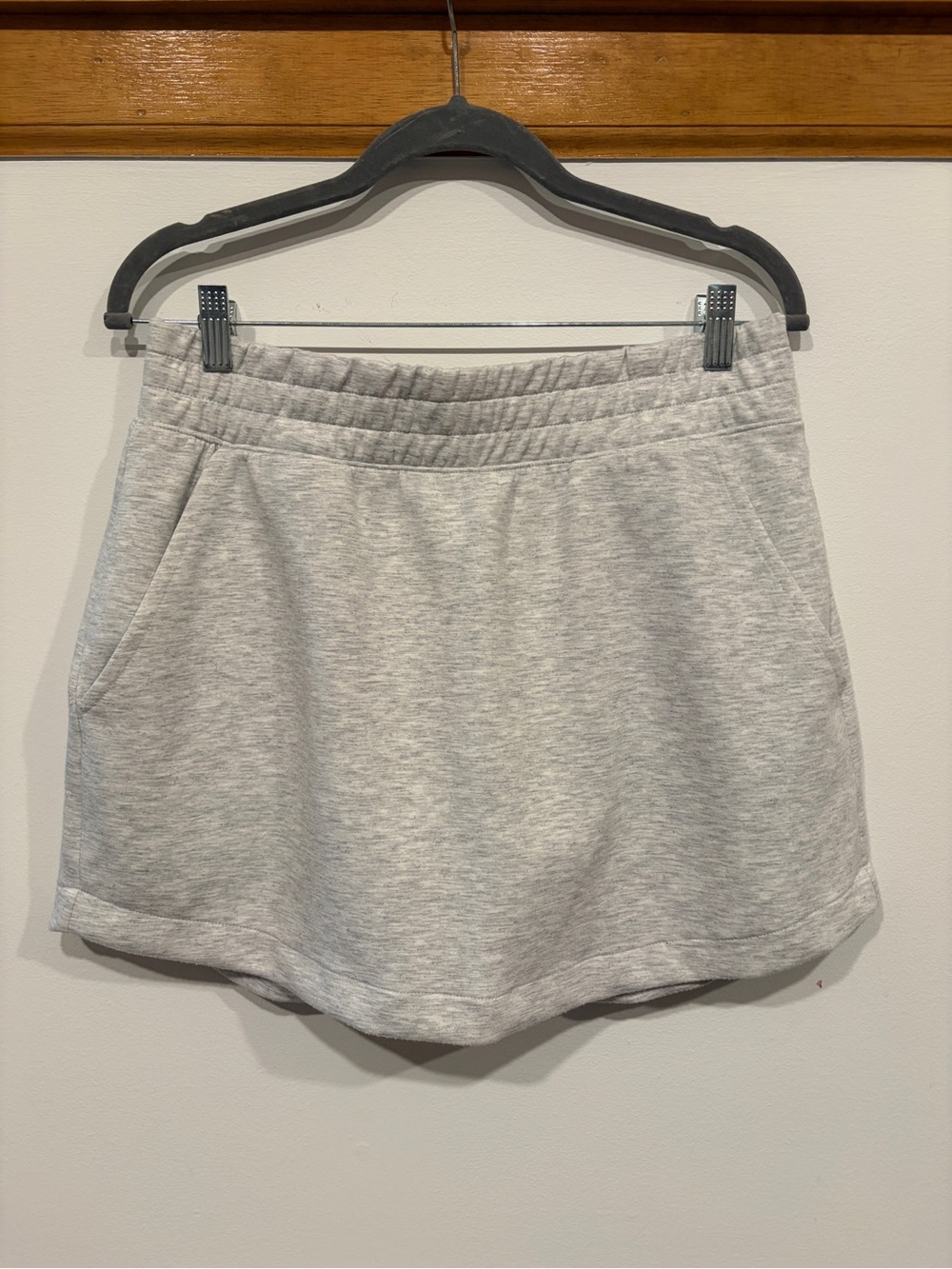 Yogalicious Scuba Zuri Skort Heather Gray Athletic Skirt Size Large